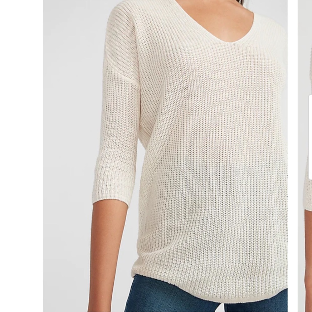 •EXPRESS• Soft Knit V-Neck Sweater Burgundy